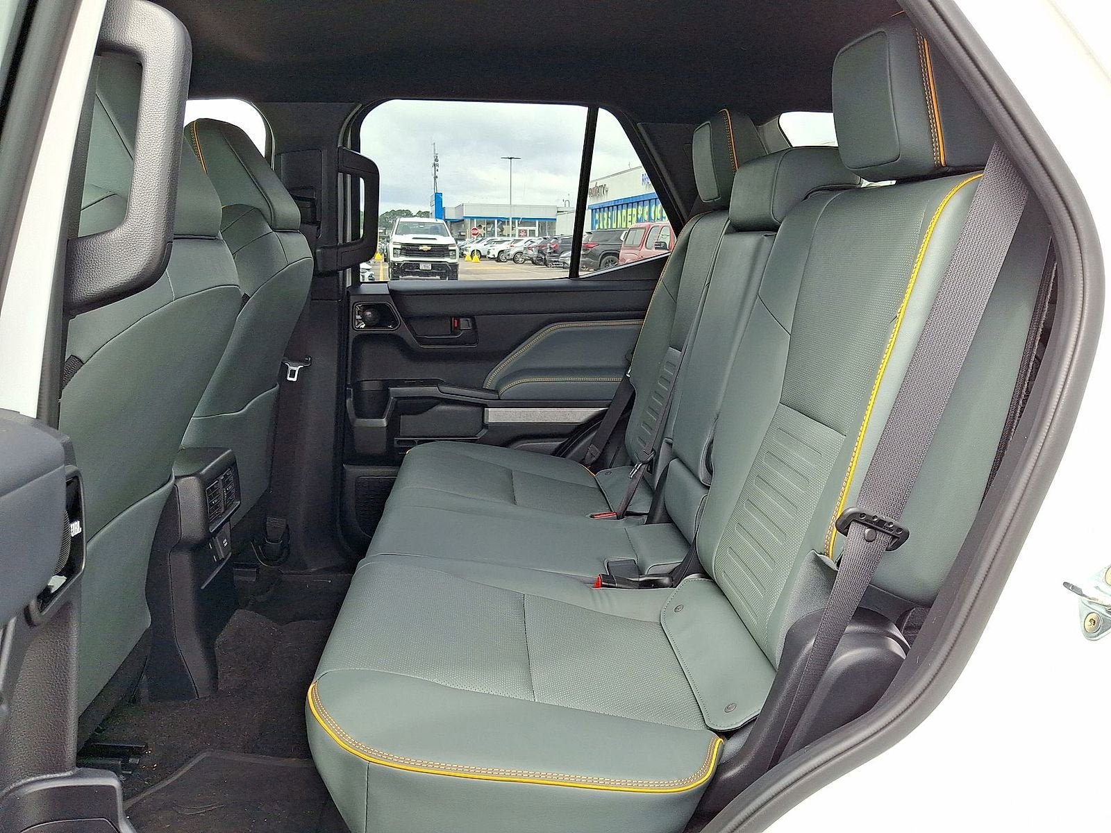 2025 Toyota 4Runner Hybrid Trailhunter