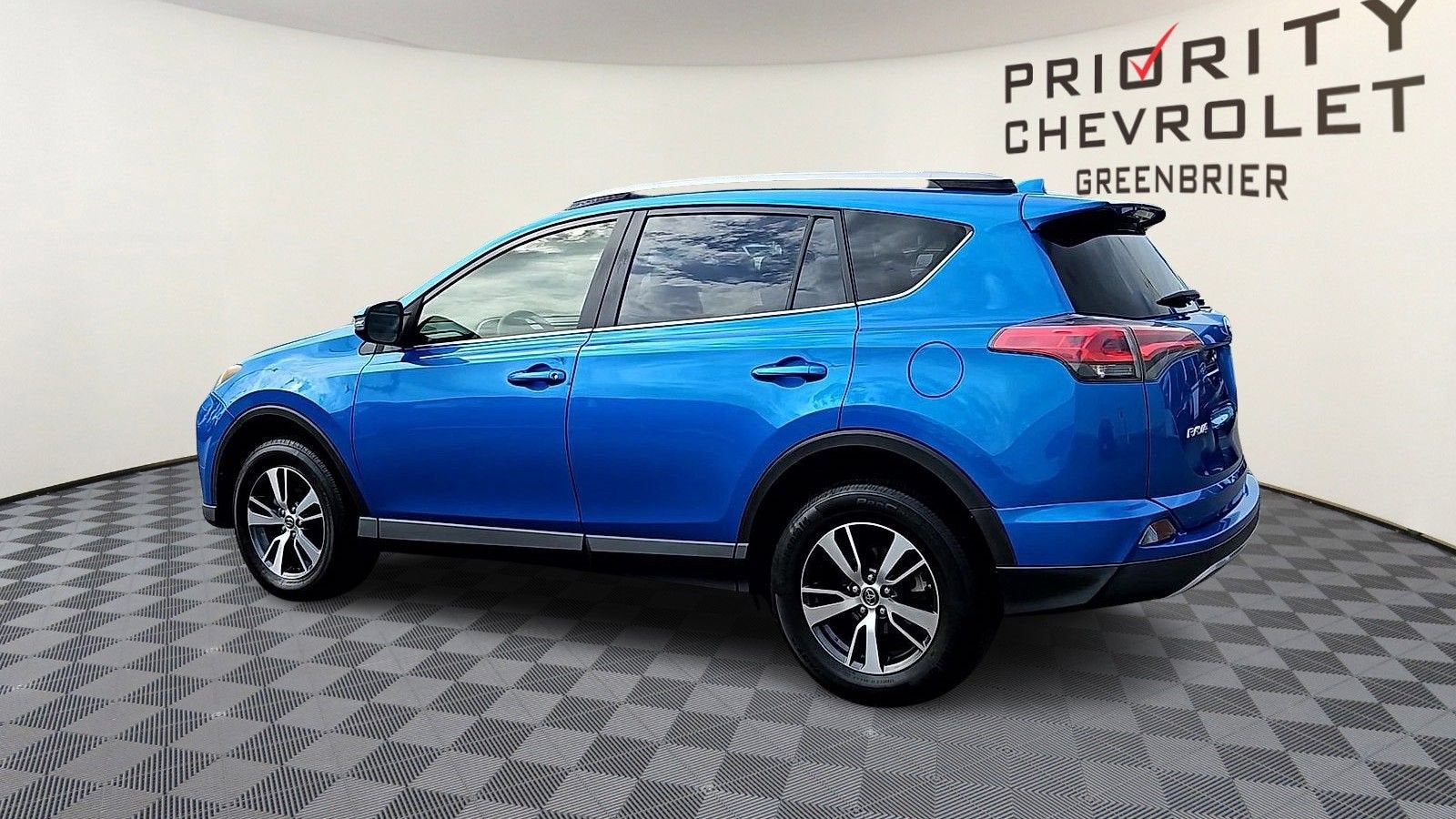 2018 Toyota RAV4 XLE