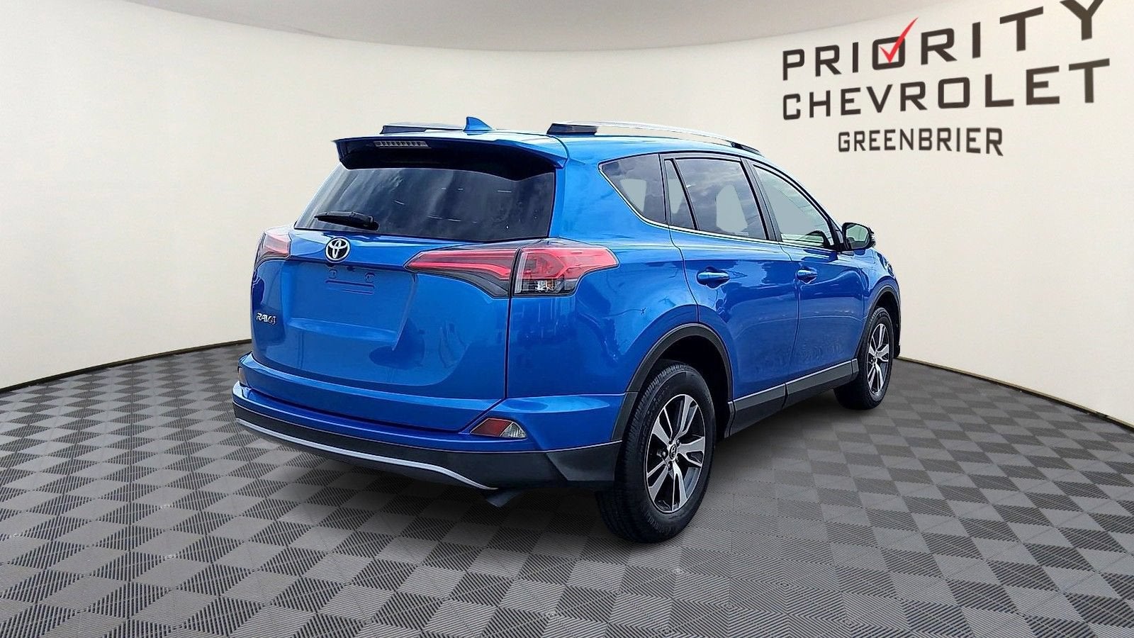 2018 Toyota RAV4 XLE