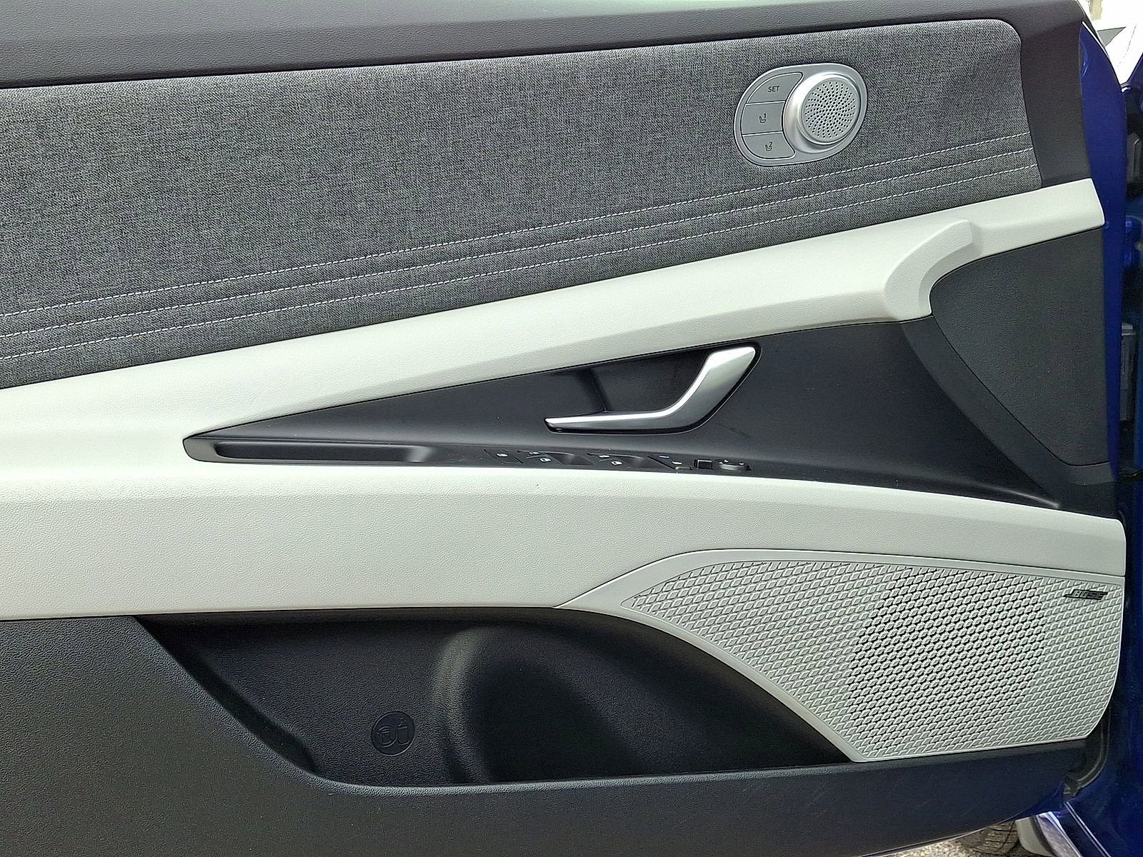 2024 Hyundai Elantra Hybrid Limited