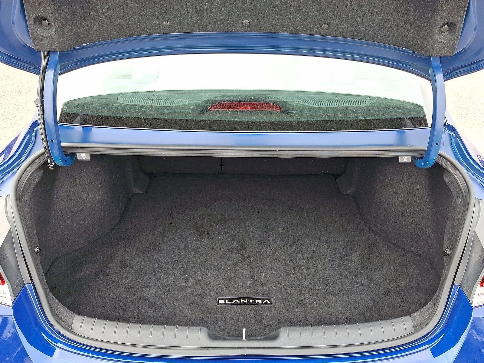 2024 Hyundai Elantra Hybrid Limited