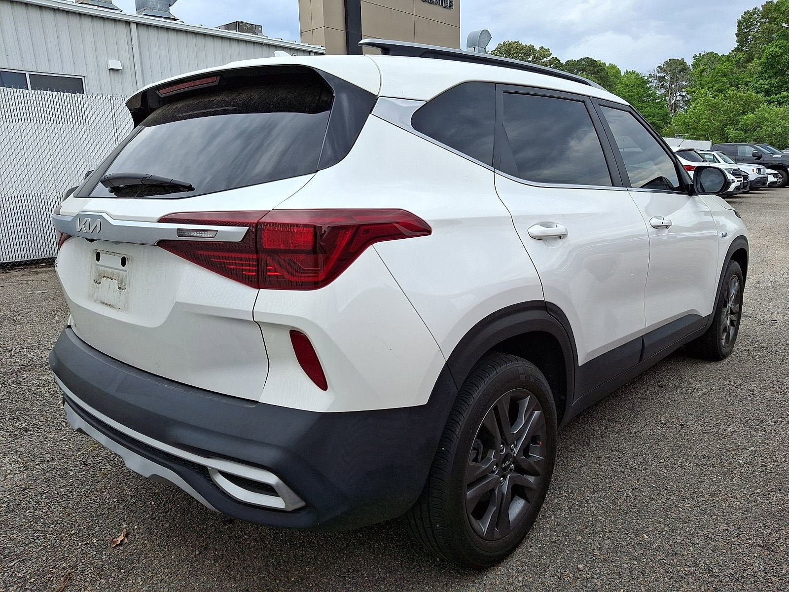 2023 Kia Seltos S