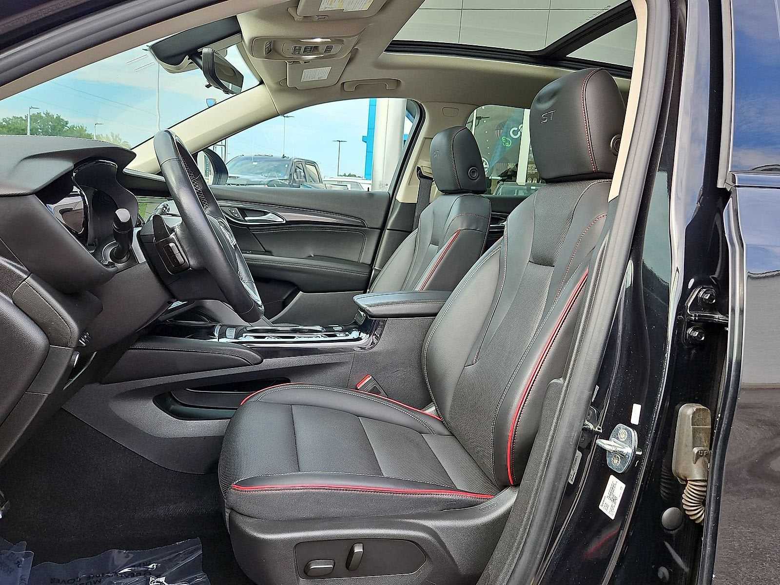 2022 Buick Envision Essence