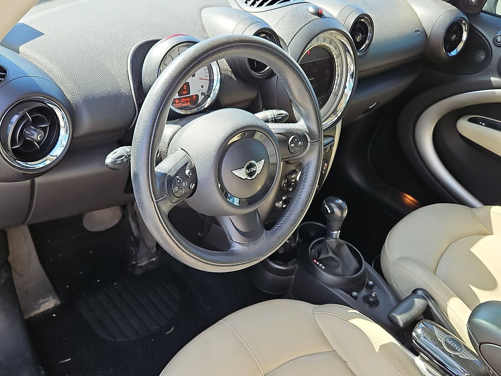2014 MINI Countryman Cooper