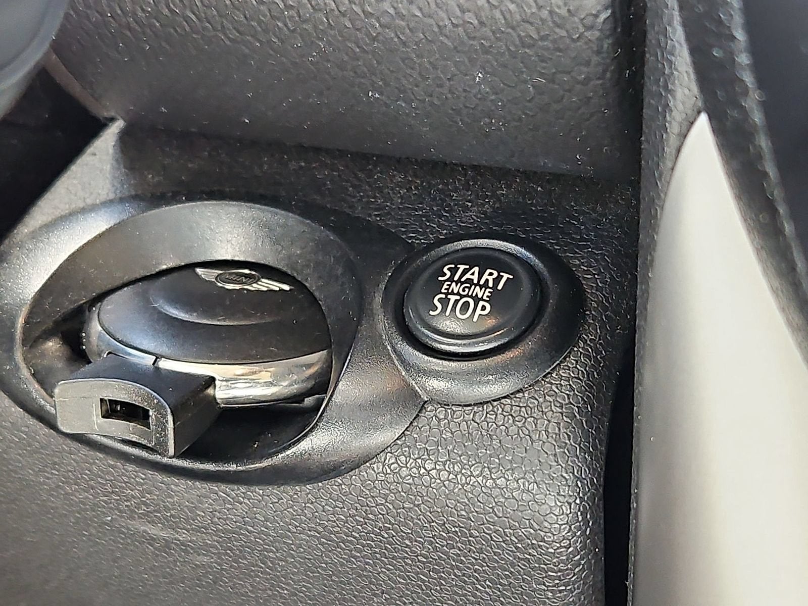 2014 MINI Countryman Cooper