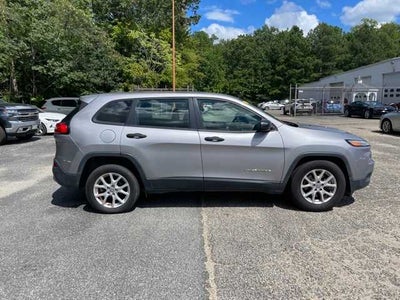 2017 Jeep Cherokee Sport