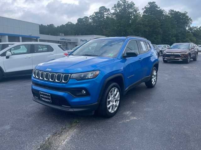 2023 Jeep Compass Latitude Lux