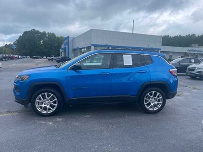 2023 Jeep Compass Latitude Lux