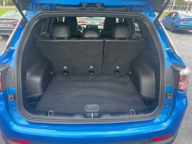 2023 Jeep Compass Latitude Lux