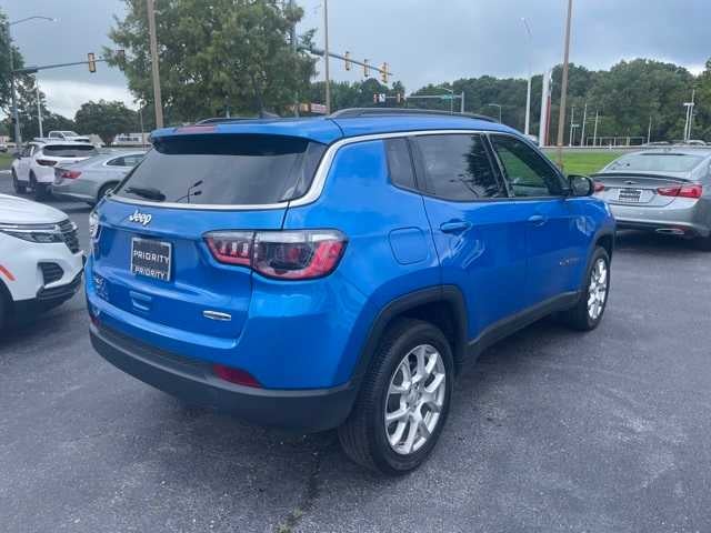 2023 Jeep Compass Latitude Lux