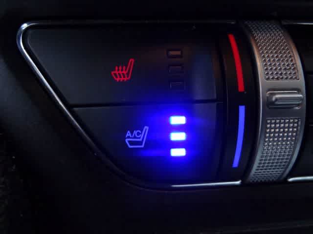 2023 Ford Mustang Mach 1