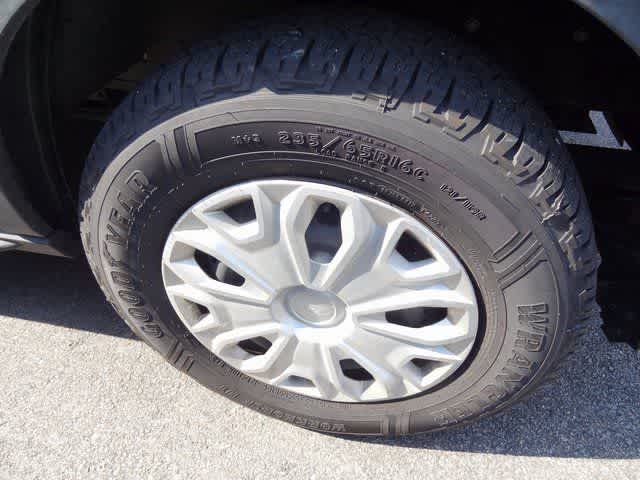 2023 Ford Transit Passenger Wagon XLT