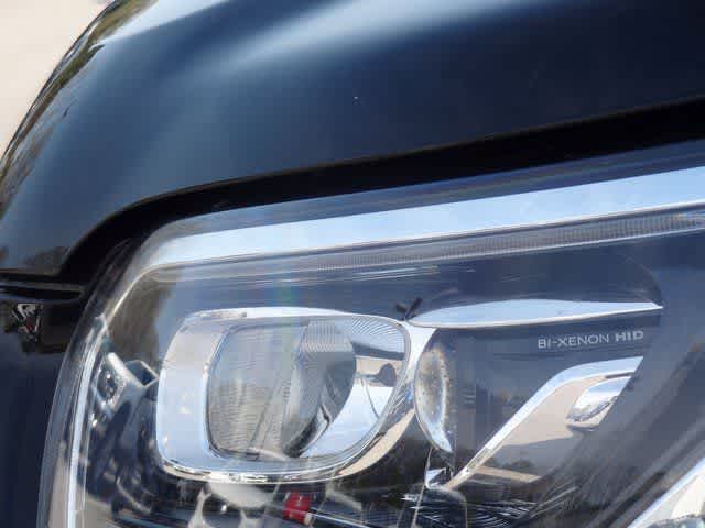 2023 Ford Transit Passenger Wagon XLT