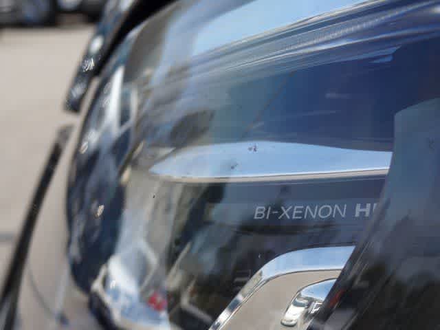 2023 Ford Transit Passenger Wagon XLT