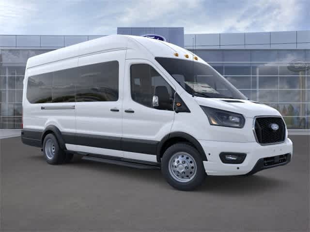 2026 Ford Transit Passenger Wagon XL