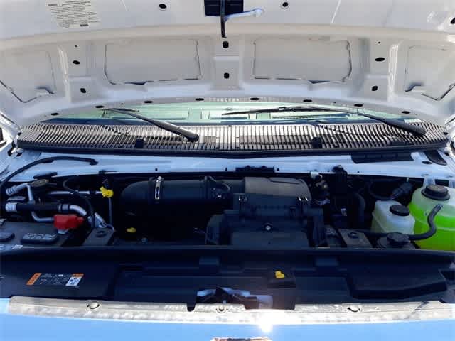 2025 Ford E-Series Cutaway E-350 SRW