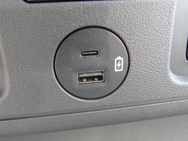 2024 Ford E-Series Cutaway E-450 DRW