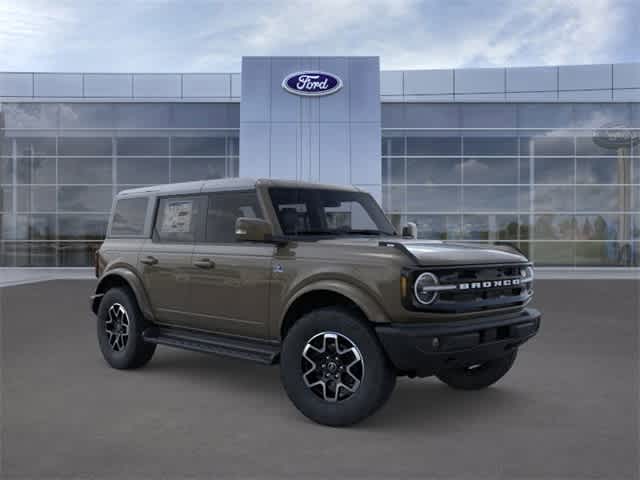 2025 Ford Bronco Outer Banks®