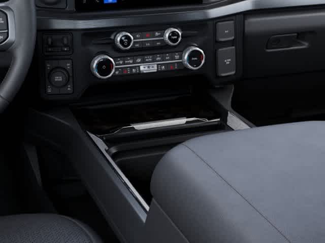 2027 Ford Super Duty F-250 SRW F-250® Lariat®