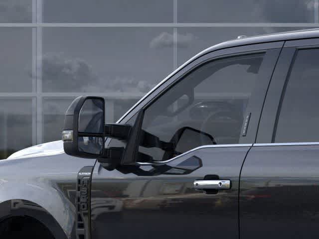 2026 Ford Super Duty F-350 SRW F-350® Platinum®