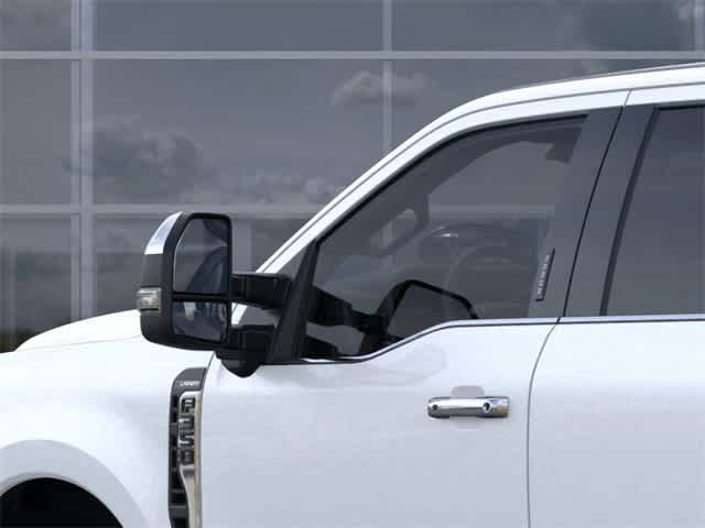 2025 Ford Super Duty F-350 SRW F-350® Lariat®