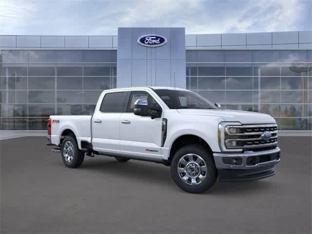 2025 Ford Super Duty F-350 SRW F-350® Lariat®
