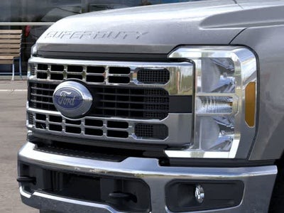 2026 Ford Super Duty F-350 SRW F-350® XLT