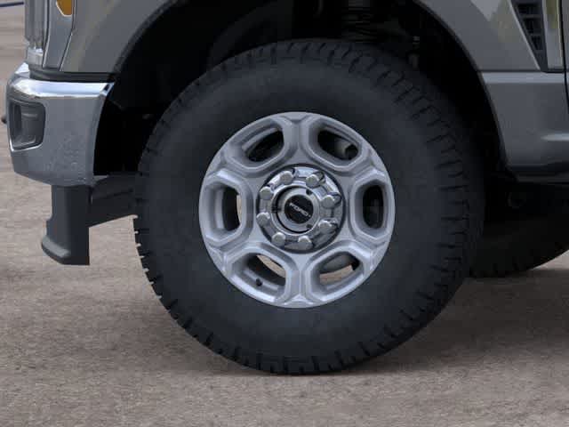 2026 Ford Super Duty F-350 SRW F-350® XLT
