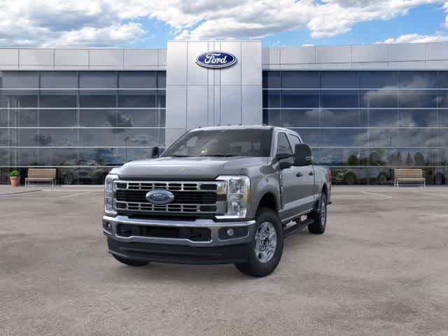 2026 Ford Super Duty F-350 SRW F-350® XLT