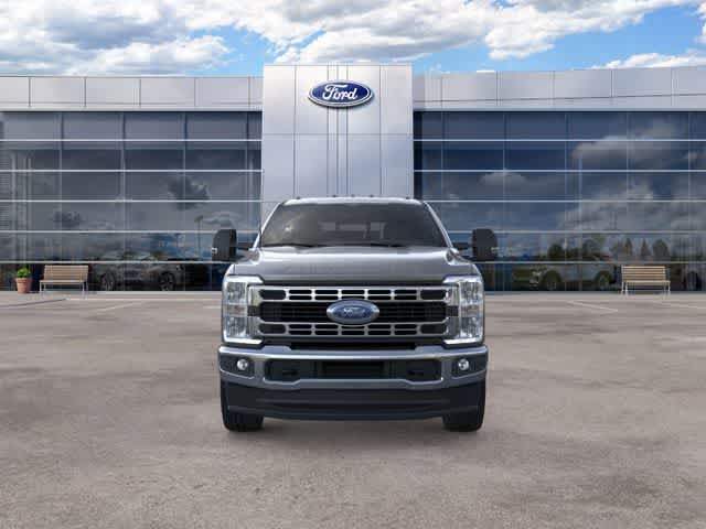 2026 Ford Super Duty F-350 SRW F-350® XLT