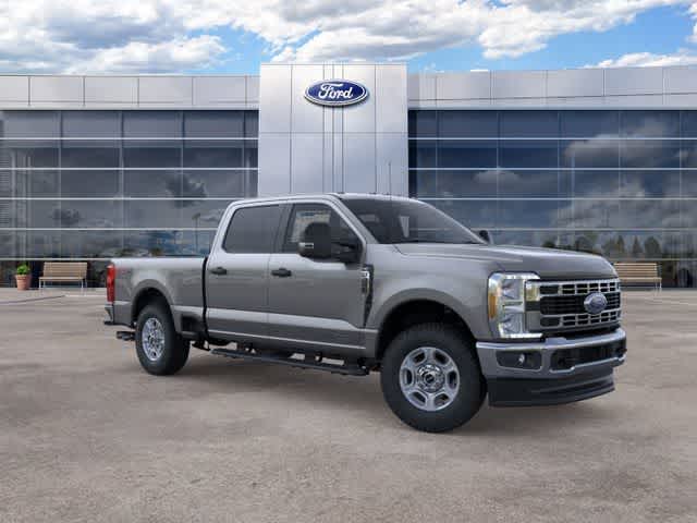 2026 Ford Super Duty F-350 SRW F-350® XLT