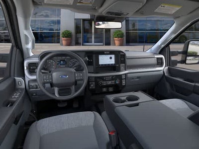 2026 Ford Super Duty F-350 SRW F-350® XLT