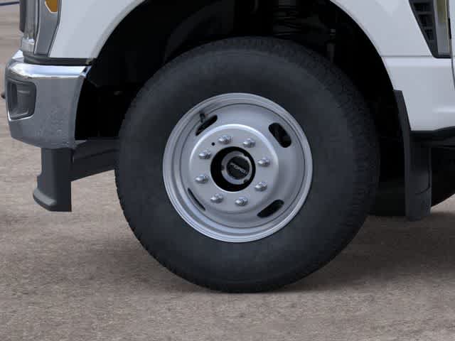 2026 Ford Super Duty F-350 DRW Pickup XL