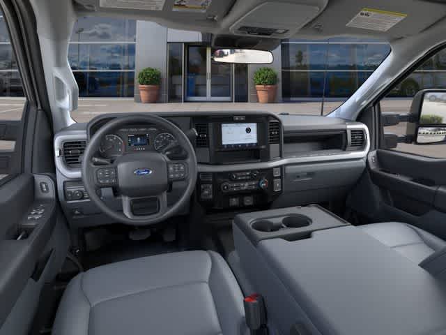 2026 Ford Super Duty F-350 DRW Pickup XL
