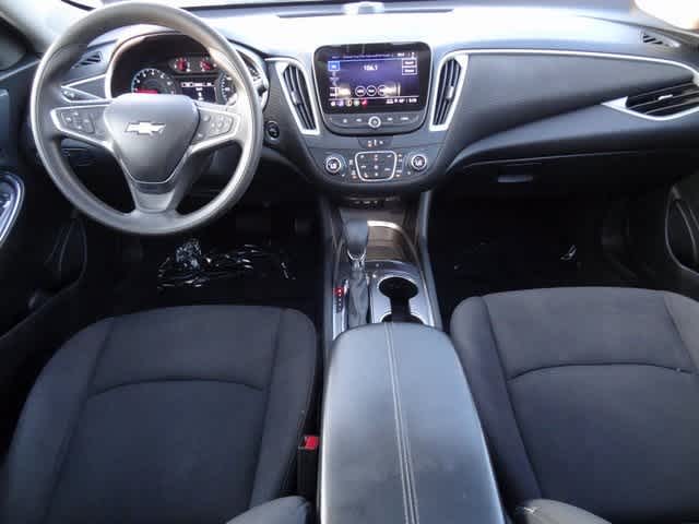 2022 Chevrolet Malibu LT w/1LT