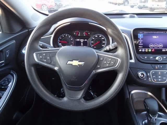 2022 Chevrolet Malibu LT w/1LT