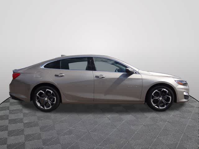 2023 Chevrolet Malibu LT w/1LT