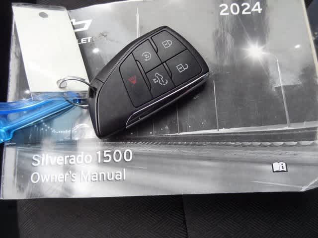 2024 Chevrolet Silverado 1500 Custom