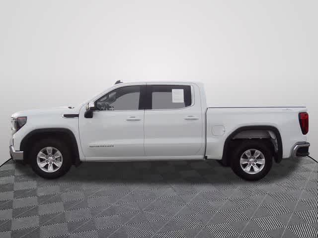 2024 GMC Sierra 1500 SLE
