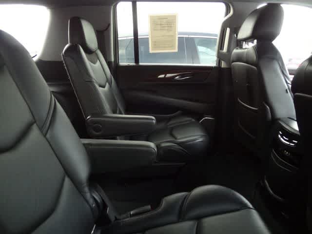 2016 Cadillac Escalade ESV Luxury Collection