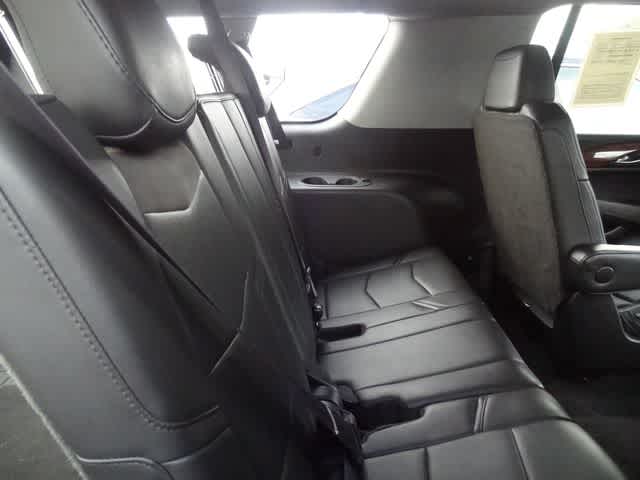 2016 Cadillac Escalade ESV Luxury Collection