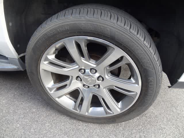 2016 Cadillac Escalade ESV Luxury Collection