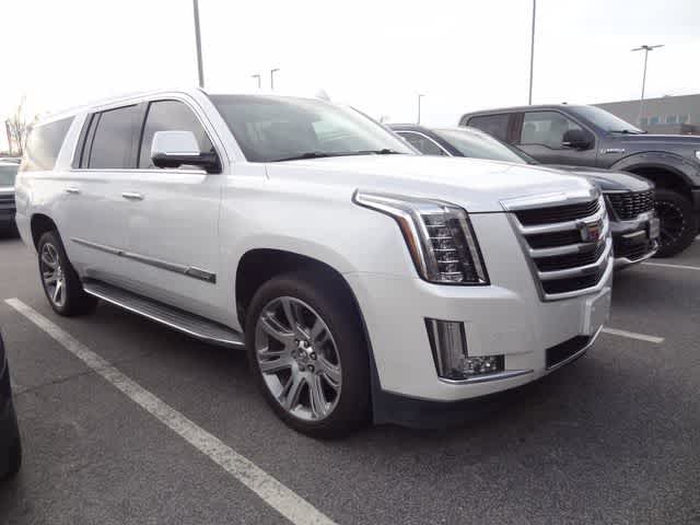2016 Cadillac Escalade ESV Luxury Collection