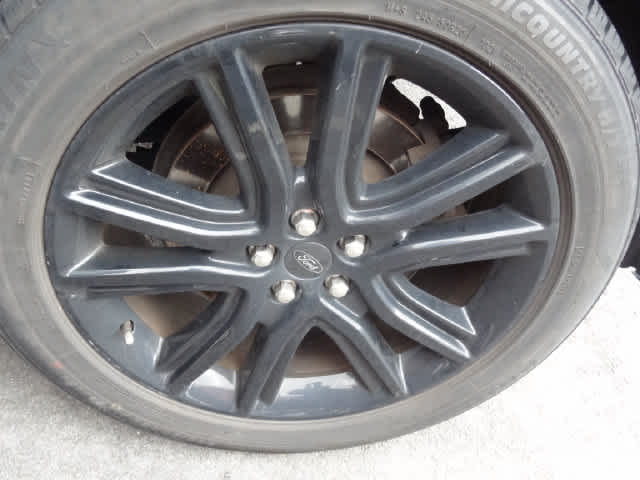 2022 Ford Edge SE