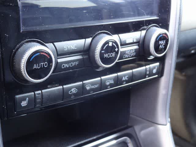 2022 Subaru Ascent Limited 8-Passenger