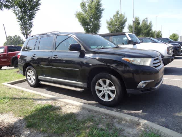 2013 Toyota Highlander SE