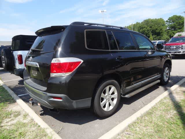 2013 Toyota Highlander SE