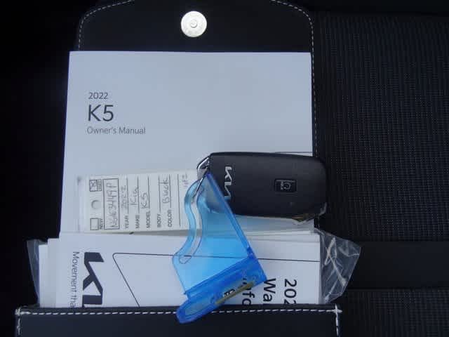 2022 Kia K5 LXS