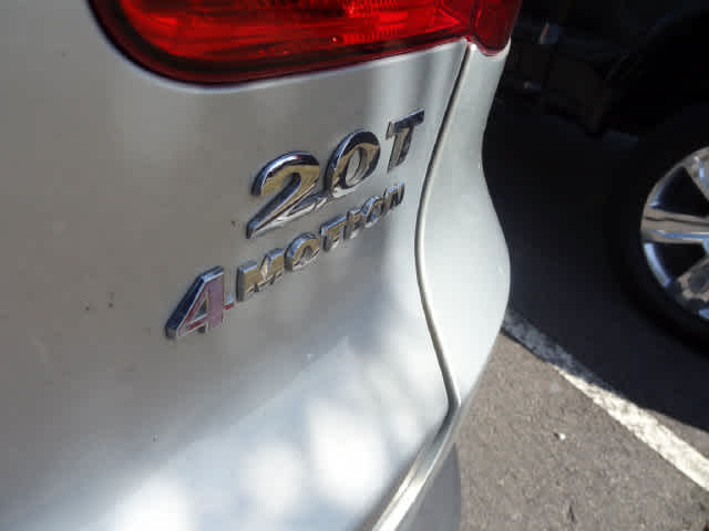 2011 Volkswagen Tiguan Base