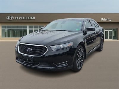 2018 Ford Taurus SHO